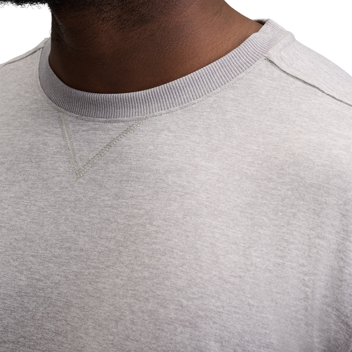 Men's Circuit Midlayer Crewneck | Black Diamond Essential