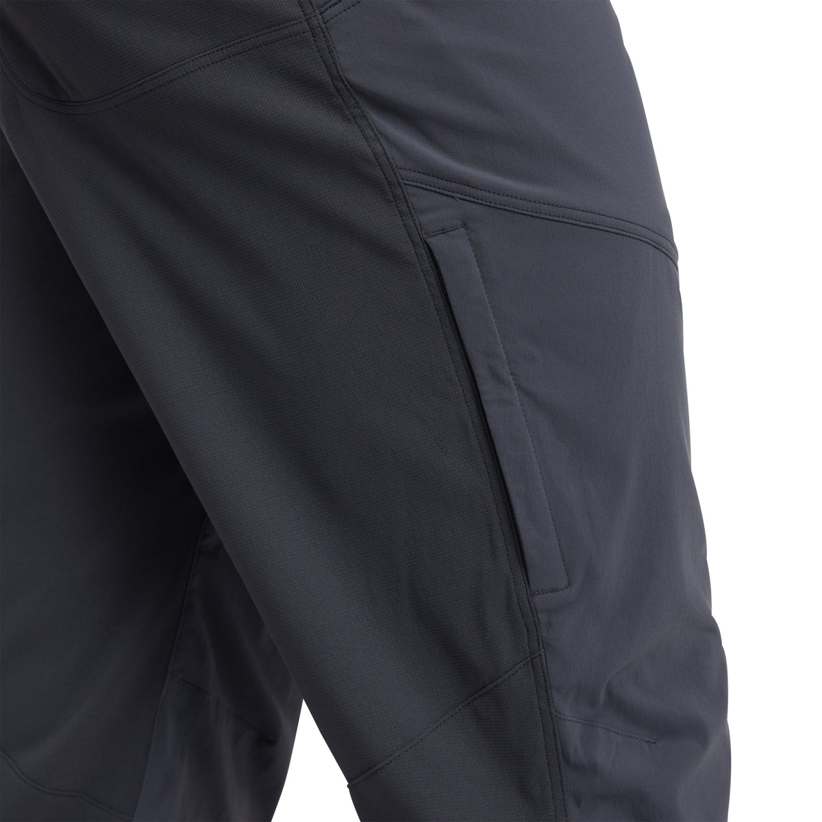 Men's Pursuit Hybrid Pants | Black Diamond Trending
