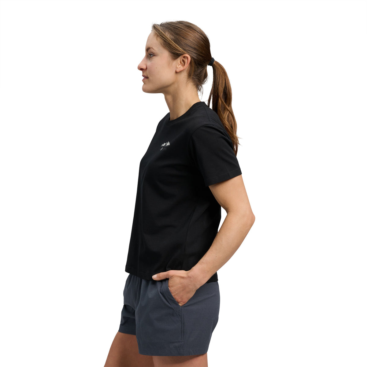 Women's Mountainscape Short Sleeve Tee | Black Diamond Trending