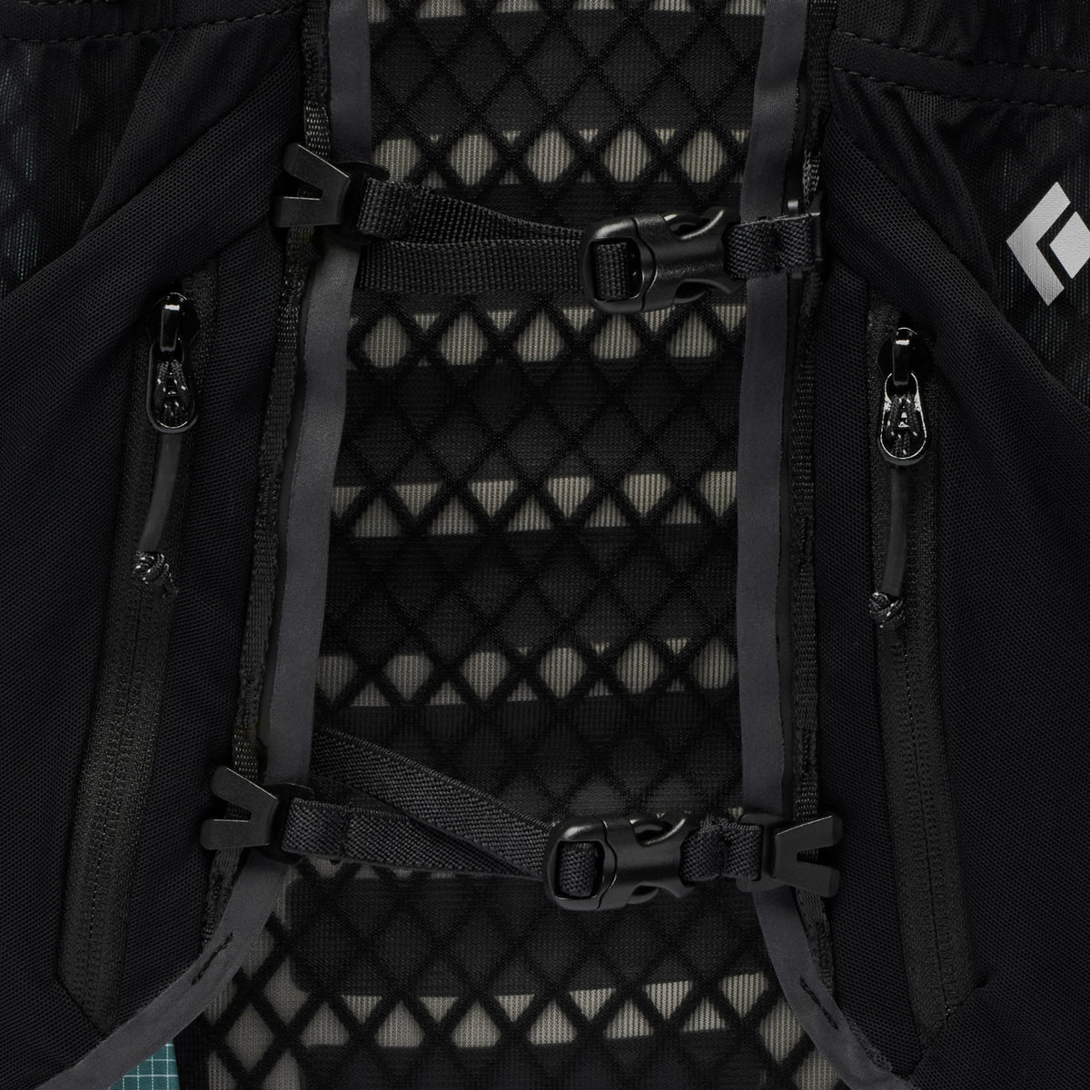 Women's Distance 15 Backpack | Black Diamond Essential