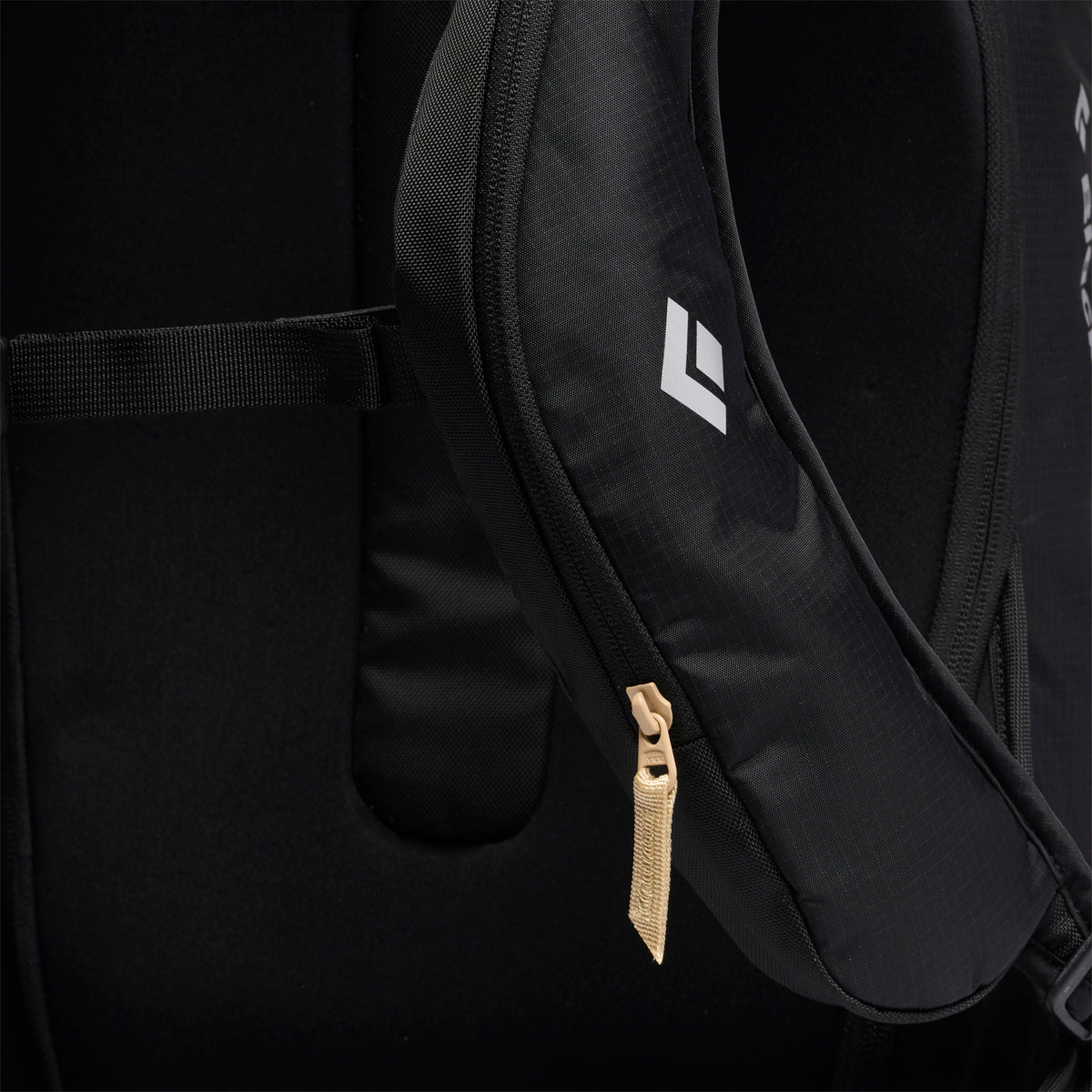 Dawn Patrol 25 Backpack | Black Diamond Essential