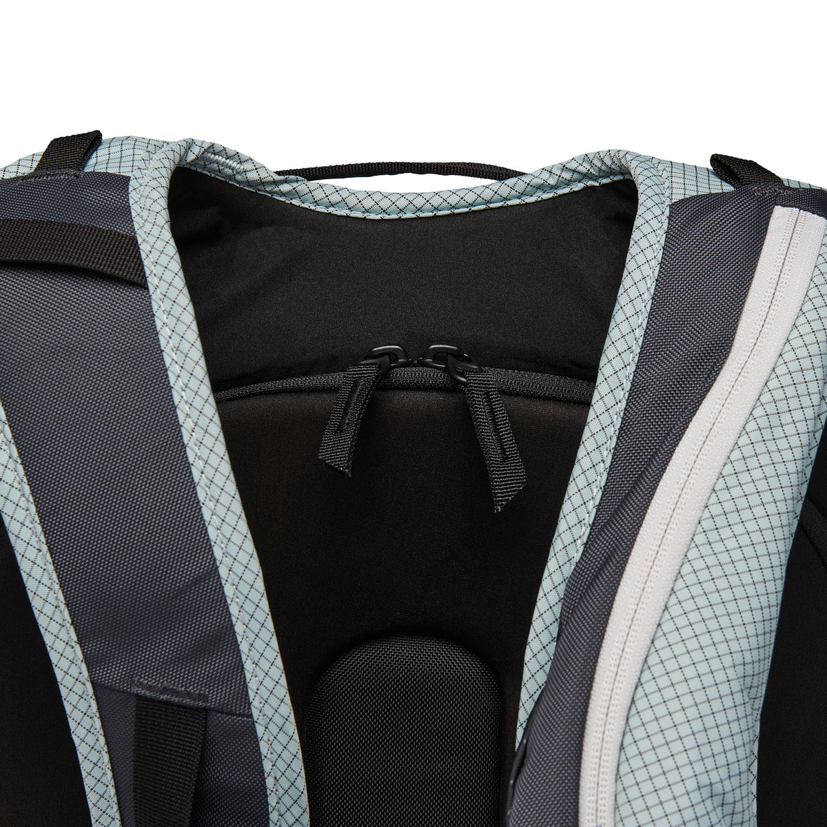 Dawn Patrol 32 Backpack - Past Season | Black Diamond Trending