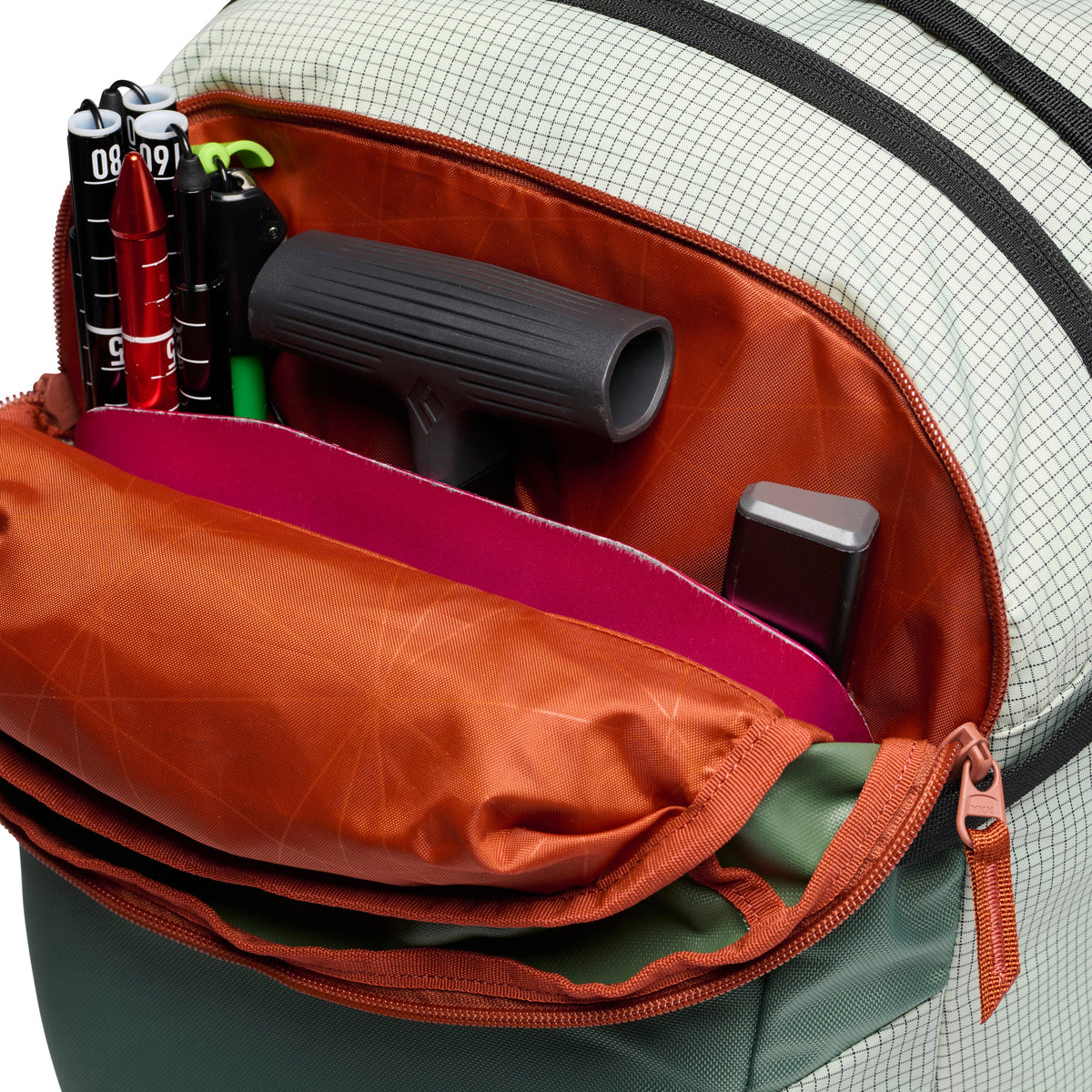 Dawn Patrol 32 Backpack | Black Diamond Signature